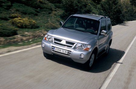 Pajero III 2